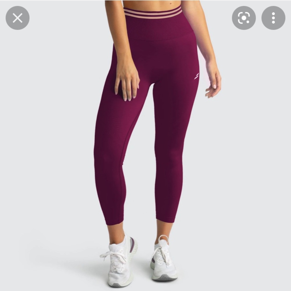 DOYOUEVEN DYE Scrunch Seamless Leggings- Size Small